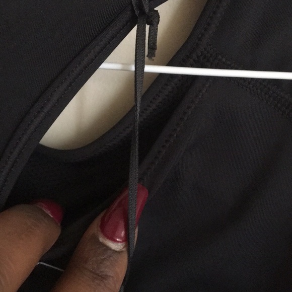 Nike Swoosh Training Bra ..**final clearance price ** - Picture 6 of 9